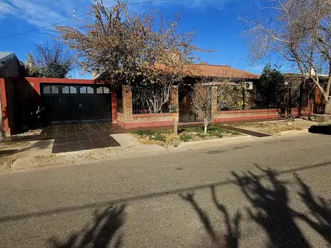 GRAN CASA BARRIO GONZALEZ GALIÑO LUZURIAGA MAIPU