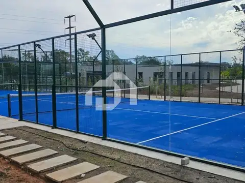 lote en venta en Los Cardos 100