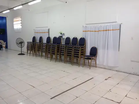 Local en Venta en Paso Del Rey, USD 83.000