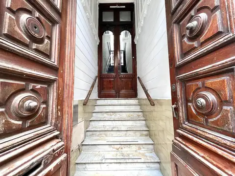 Mexico al 800, Monserrat