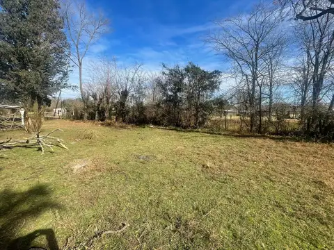 Calle Publica S/N, Lote Velez Crespo