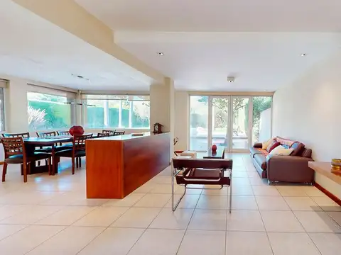 CASA EN VENTA EN GONNET 3 DORMITORIOS PARQUE