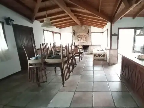 Casa en Venta en Los Acantilados, USD 160.000