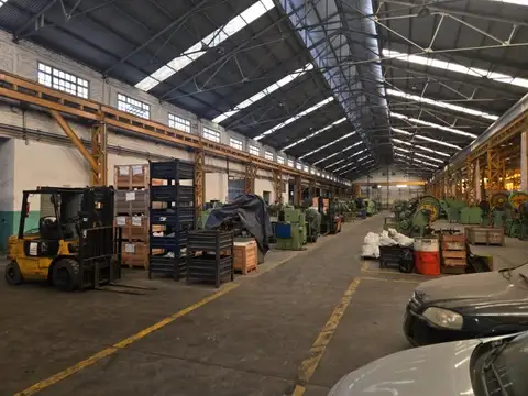 Galpon en Alquiler 120  mts Fondo