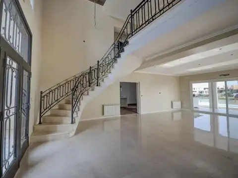 Casa en Venta en Belen De Escobar, USD 930.000