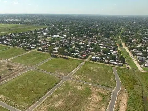 Galpon en Venta en 9 De Abril, USD 2.800.000