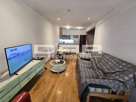 Depto Tipo Casa 4 ambientes con 1 baño