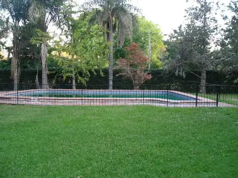 CASA QUINTA EN VENTA, ZONA RESIDENCIAL MASCHWITZ