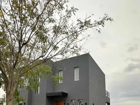 Mlm. Casa A Espacio Verde En Barrio San Pablo, Pil