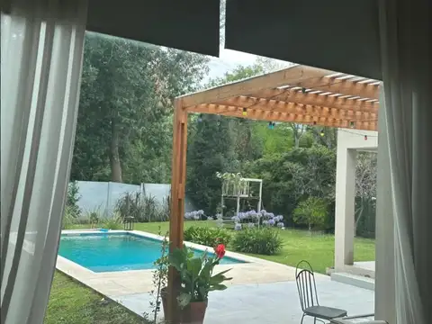 Casa en Alquiler 2 Plantas