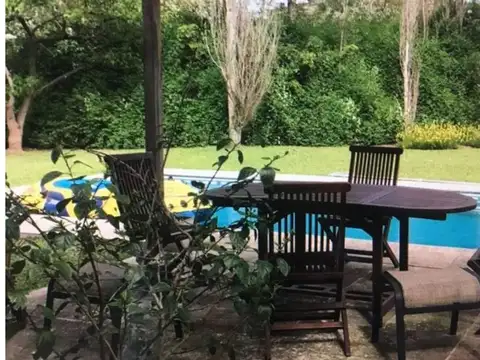 Altamira Al Agua 100