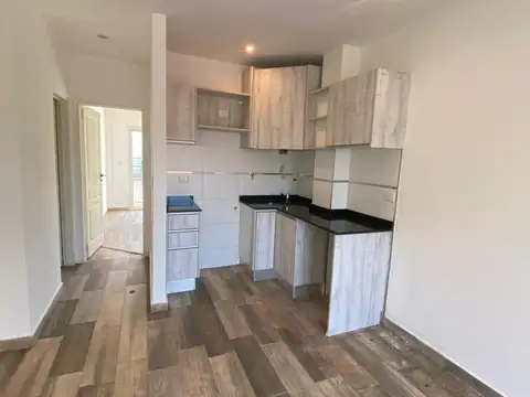 Departamento en Alquiler en San Antonio De Padua, $ 550.000