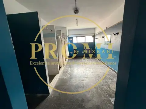 Venta Deposito en Terreno propio en Flores - Caballito