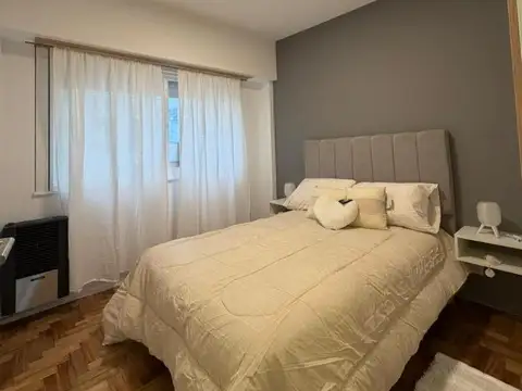 VENTA DEPARTAMENTO 2 AMBIENTES A LA CALLE CON BALCÓN