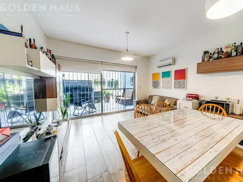 PH Triplex 4 ambientes con cochera y patio a metros de Parque Saavedra