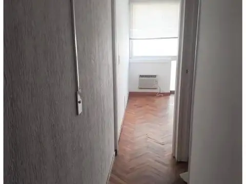 OFICINA A METROS DE ESTACIÓN SAN ISIDRO 25 M2 CON BAÑO INDEP