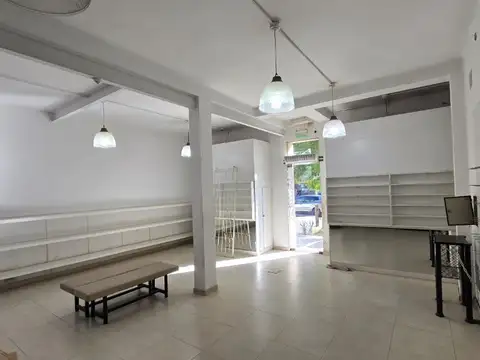 Local en Alquiler en Microcentro, $ 2.500.000