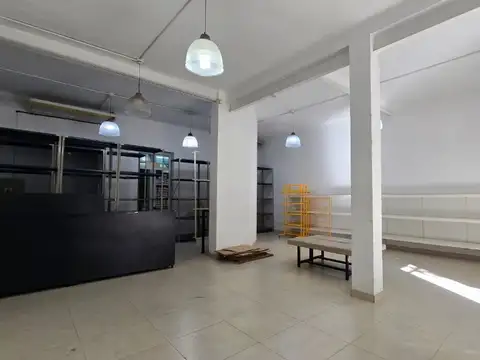 LOCALES - A LA CALLE - MICROCENTRO, RESISTENCIA