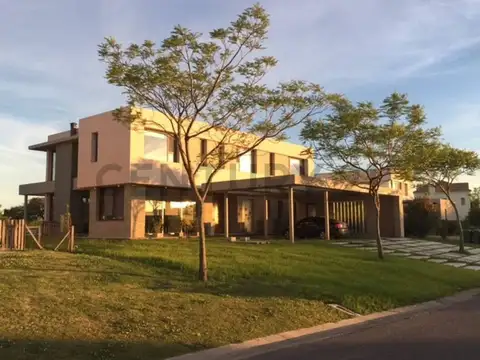 Casa en el Golf Nordelta