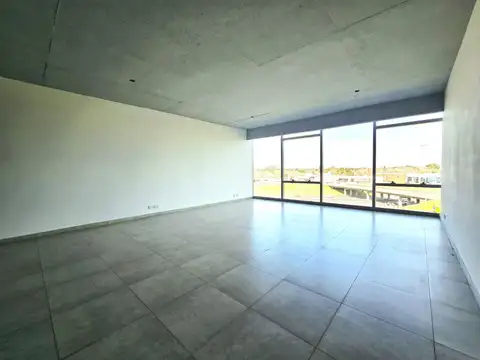 Oficina en Venta al Norte