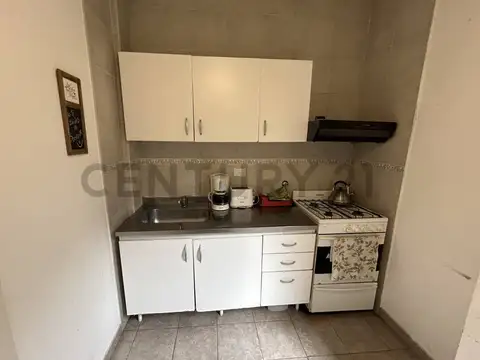 Departamento en Alquiler en Parque Chacabuco, $ 500.000