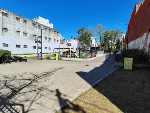 Depto Tipo Casa en Venta en Monserrat, USD 115.000