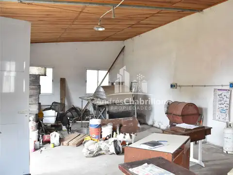 Inmueble Industrial - Planta Extracción De Miel Y Taller Met