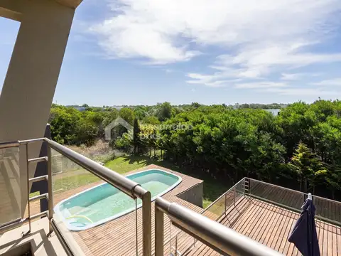 Casa en Venta en Barrio Golf 1, USD 580.000