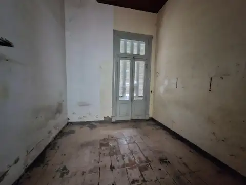 EDIFICIO COMPLETO LOTE PROPIO PERMUTA 25 habitaciones