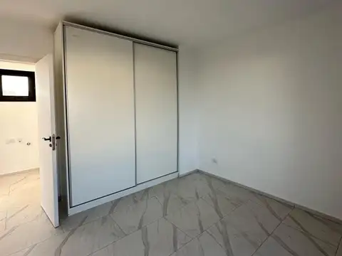 DEPARTAMENTO SEMIPISO 2 AMBIENTES