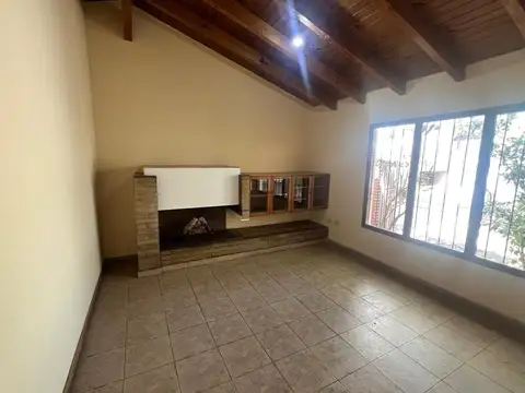 venta casa  3 dormit ciudad  excelente ubicacion