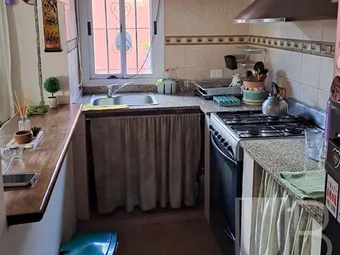 Depto Tipo Casa en Venta 5 años