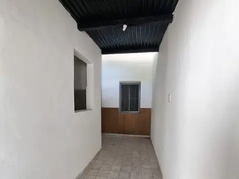 Departamento en Alquiler en Villa Gobernador Galvez, $ 350.000