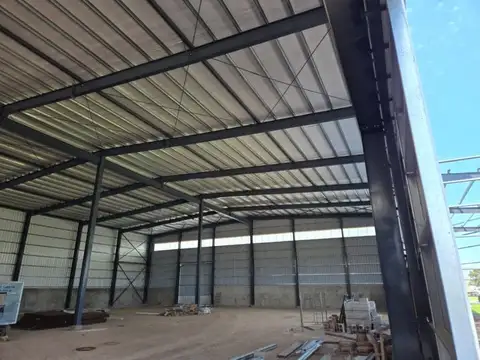 Galpon en Alquiler en Alvear, USD 9.600