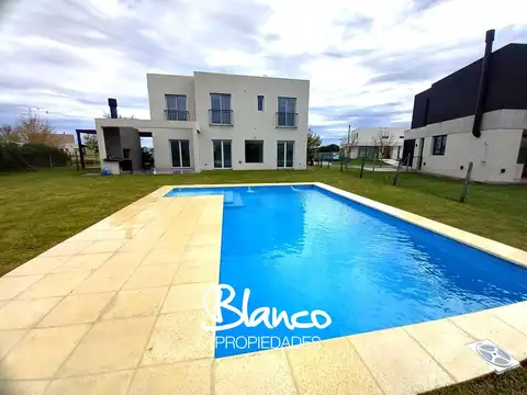 Casa  en Venta en El Cantón, Escobar, G.B.A. Zona Norte