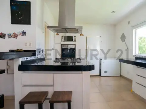 Casa en Venta en Moreno, USD 215.000