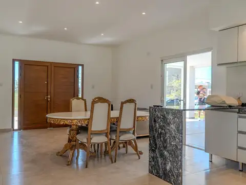 Casa en Alquiler A Estrenar