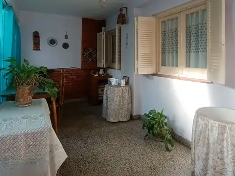 Depto Tipo Casa en Venta de 4 ambientes