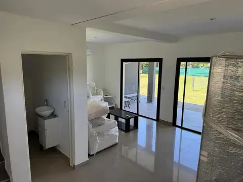 Dúplex en venta - 3 Dormitorios 2 Baños - Campana