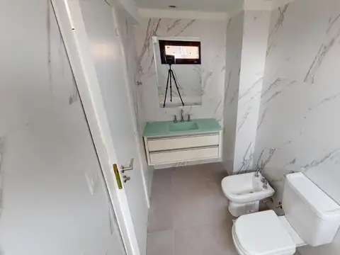 Departamento en Alquiler con 1 cocheras