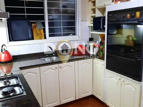 Casa en Venta en Quilmes, USD 300.000