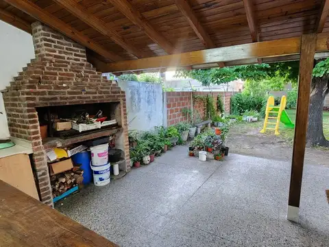 Casa en Venta en Monte Grande, USD 110.000