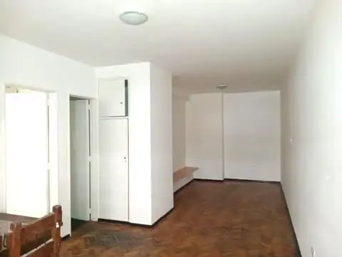 Pje. Jose Ingenieros 2700 , Piso P.B.