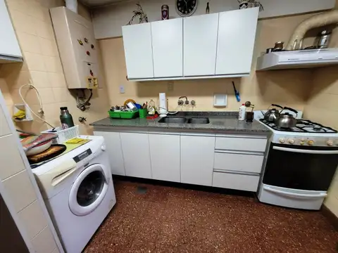 Departamento en Venta en Parque Chacabuco, USD 130.000