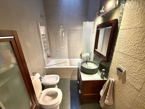 PH 4 AMBIENTES CON JARDIN Y PILETA