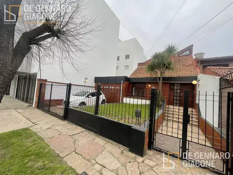 Casa en Villa Primera