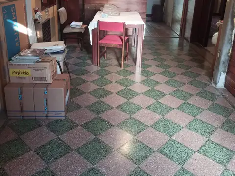 OPORTUNIDAD Casa Berazategui Centro