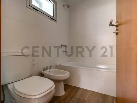 14 e/ 45 Y 46 600, Piso 0