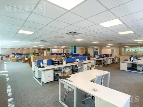 Oficina en Venta al Norte