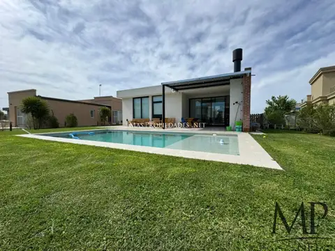 Alquiler Temporal Casa en Terralagos 3 Dormitorios Canning